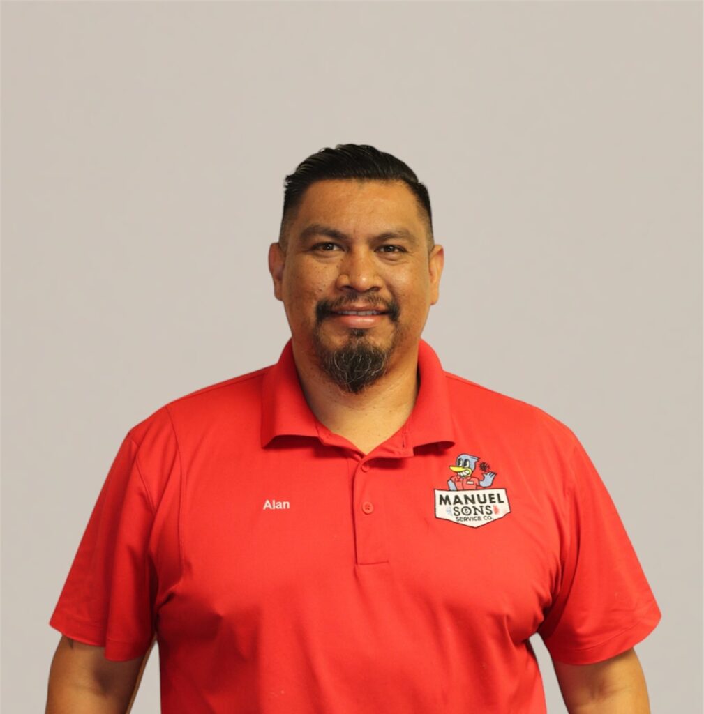 Alan Gallegos — Senior Technician, Manuel & Sons San Antonio