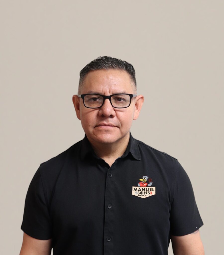 Victor Hernandez — Service Manager, Manuel & Sons San Antonio